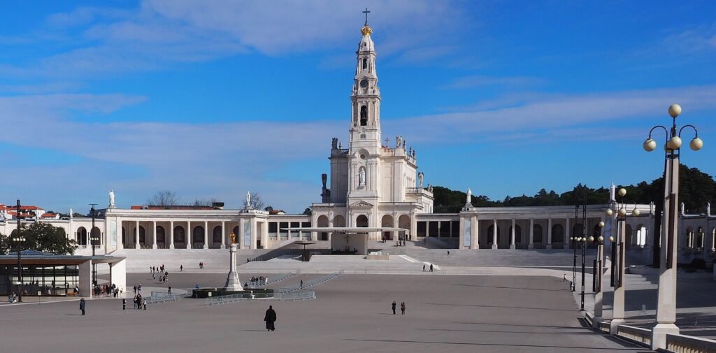 Santuário de Nossa Senhora de Fátima, Portugal